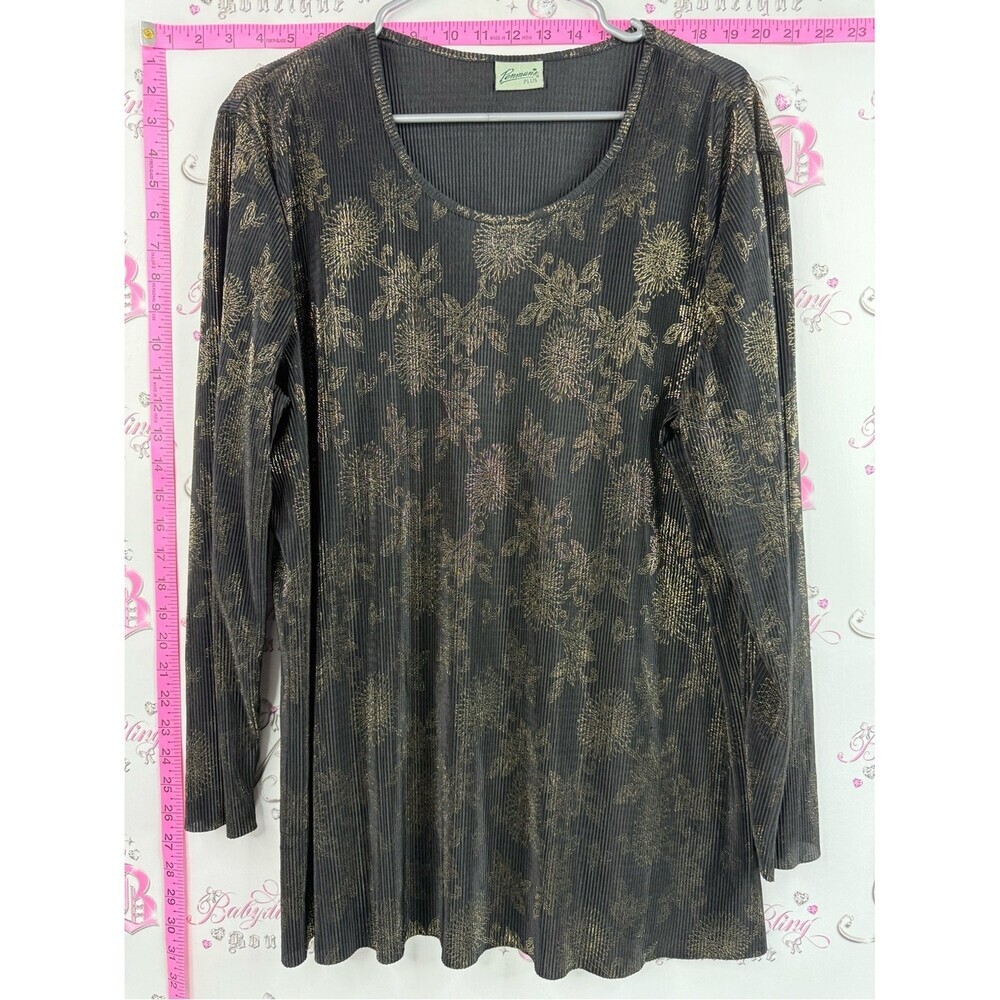 Penmans plus shirt shiny pleats Black Long-Sleeve Metallic Floral Scoop Neck Top